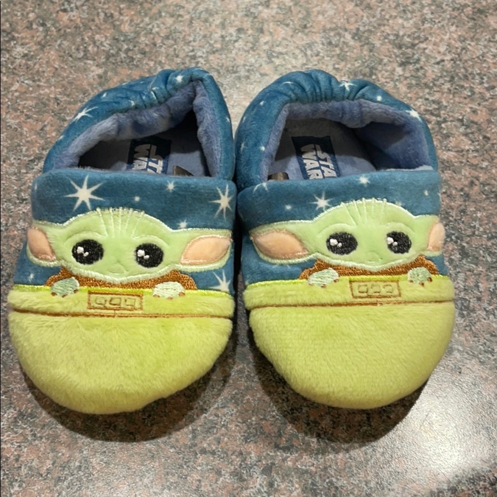 Baby Yoda Toddler Slippers